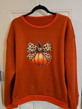 Orange Pumpkin Graphic Sweatshirt with Leopard Bow
